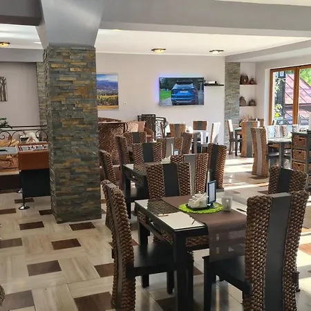 Hotel Rooms & Apartments Polaris Szczawnica ベッド・アンド・ブレックファスト