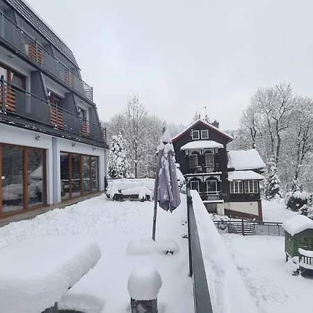 Bed & Breakfast Hotel Rooms & Apartments Polaris Szczawnica