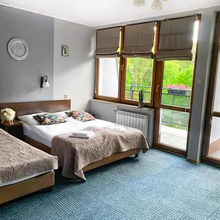 Hotel Rooms & Apartments Polaris Szczawnica 3* シュツァブニツァ