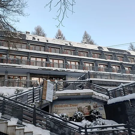 H R&A Polaris Szczawnica